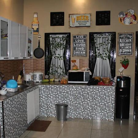 Villa Aurora Lovina Luaran gambar